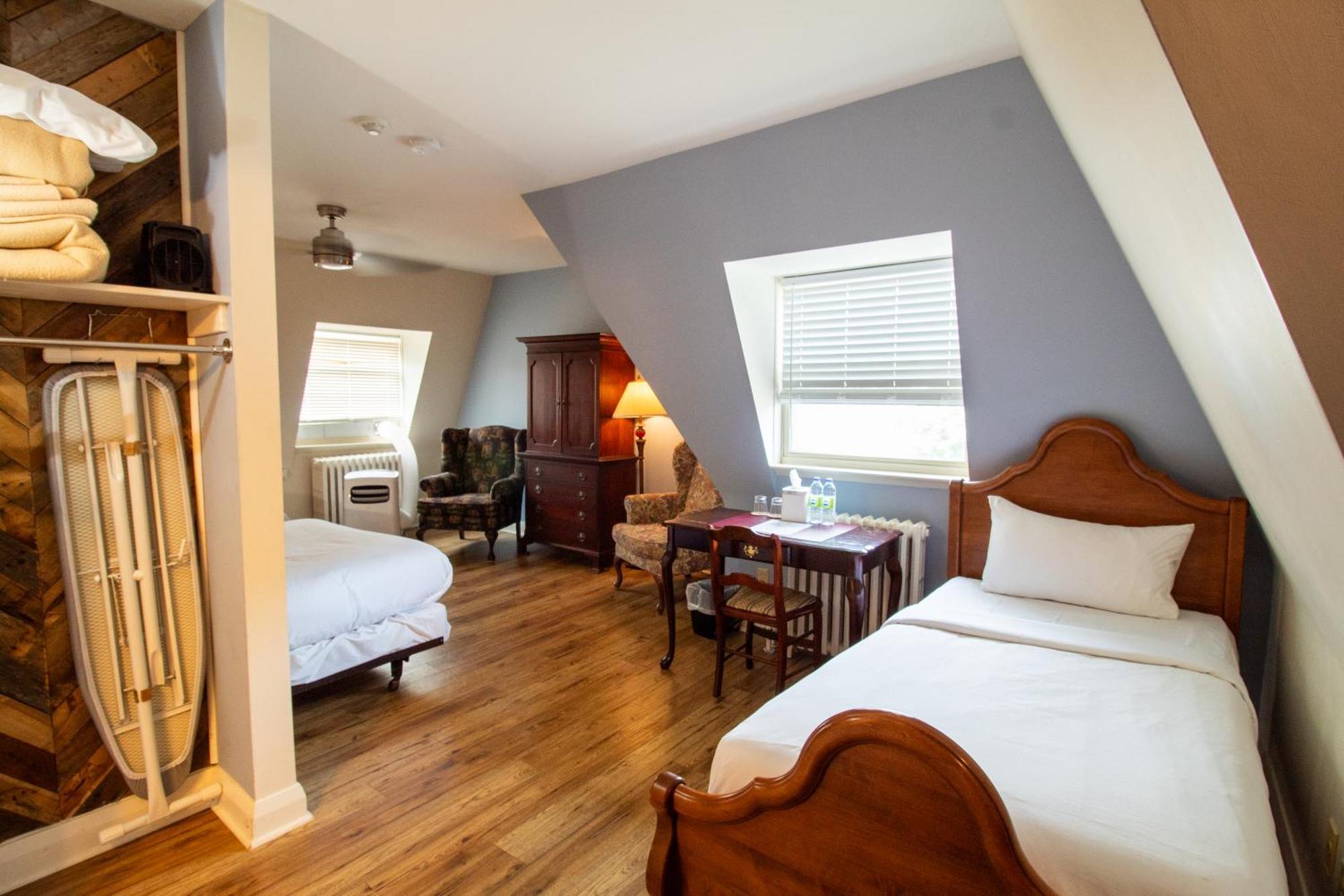 Hochelaga Inn Кингстон Номер фото