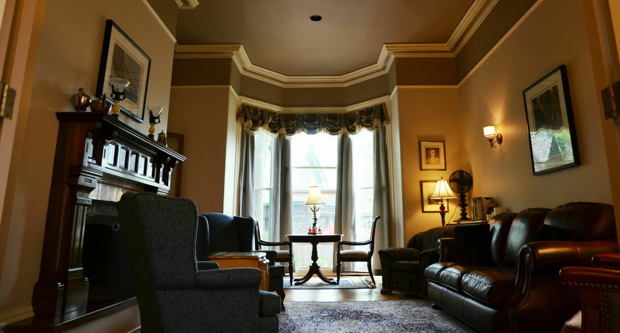Hochelaga Inn Кингстон Экстерьер фото